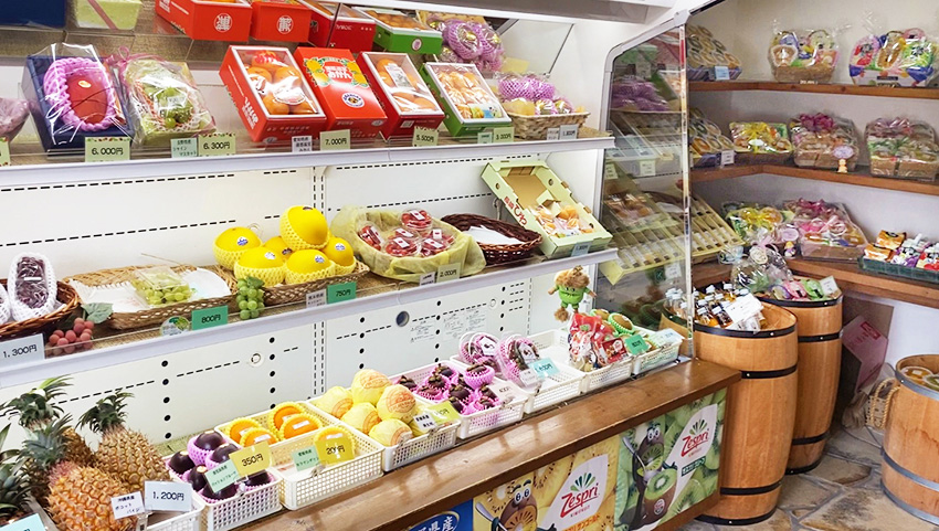 フルーツショップカミヤ