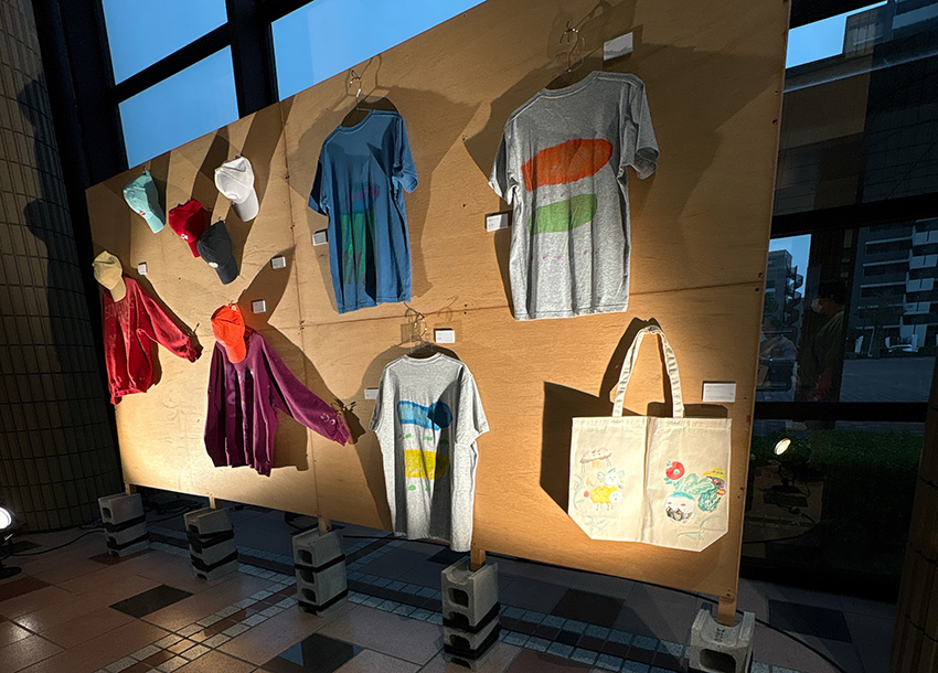 アール・ブリュット展