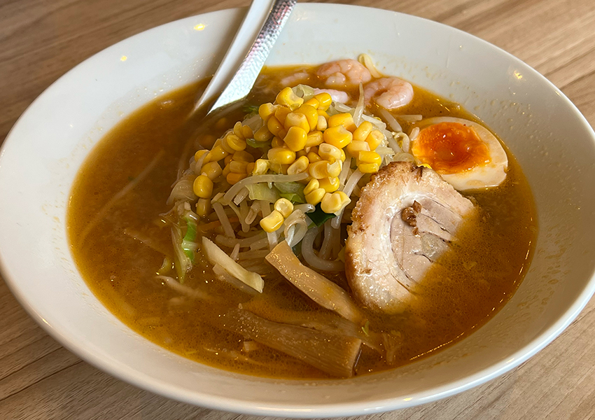 灯台ラーメン半田店店