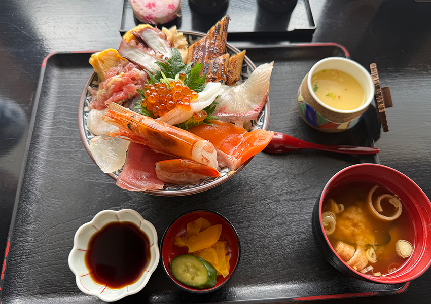 しぼりや旅館