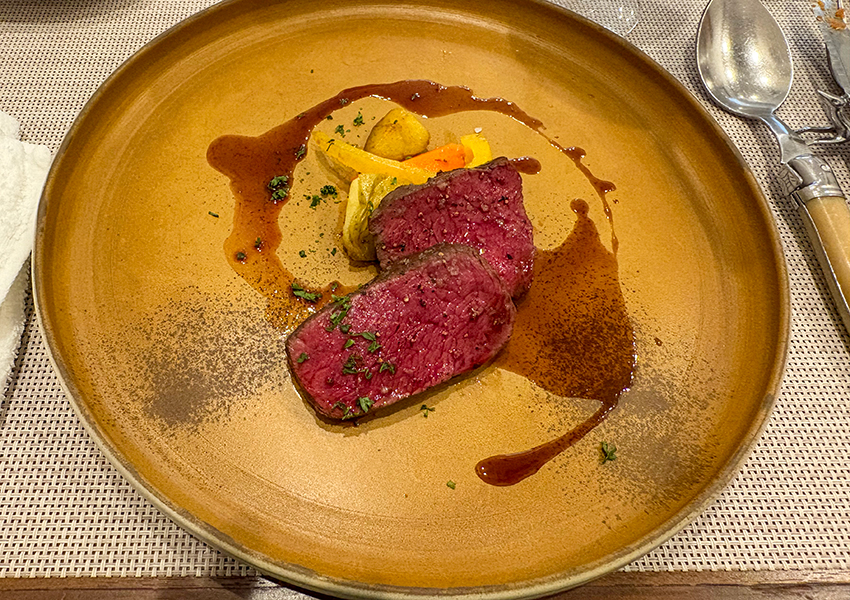 ビストロスリール
